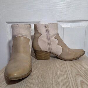 Qupid Montana Tan & Beige Pointed Toe Faux Leather Cowboy Ankle Boots Size 9